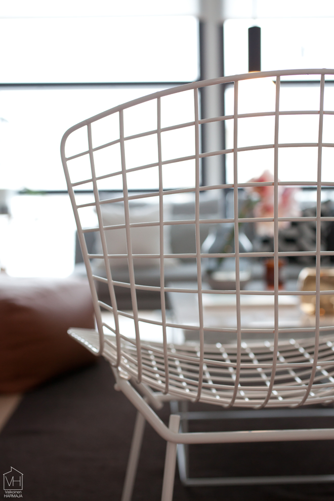 bertoia_wirechair